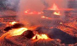 Hawaii'deki Kilauea Yanardağı bir kez daha lav püskürttü