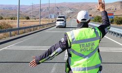 Trafik denetimlerinde 567 bin sürücüye işlem yapıldı