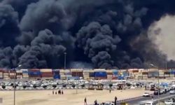 İran'da liman patlamasında can kaybı artıyor: 14 ölü, 750 yaralı