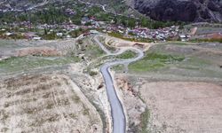 Ayvalı Mahallesi'nin 36 yıllık yol sorunu çözüldü