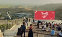 Coca-Cola reklamı yapan oyunculara STK’lardan tepki