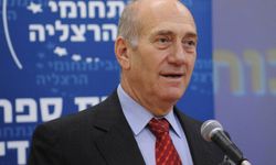 Ehud Olmert: Gazze'de yapılanlar savaş suçuna yakın