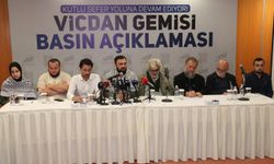 İşgalcilerin saldırısına uğrayan "Vicdan Gemisi" için basın toplantısı düzenlendi