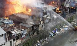 Manila'da gecekondu mahallesinde yangın: 2 ölü, 2 yaralı 