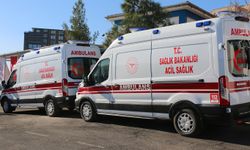 Öğretmenleri taşıyan servis minibüsleri çarpıştı: 28 yaralı