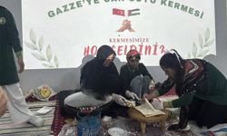 Ortaokul öğrencilerinden Gazze’ye destek kermesi