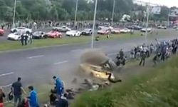 Polonya’da sürücü seyircilerin arasına daldı: 18 yaralı