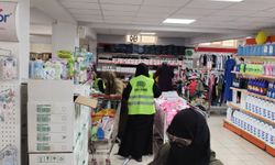 Şanlıurfa’da ihtiyaç sahibi yüzlerce aileye gıda ve hijyen yardımı