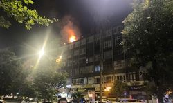 Şanlıurfa'da otel çatısında yangın paniği