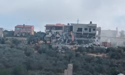 Siyonist rejim Filistinlilere ait evleri yıkmayı sürdürüyor