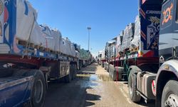 Siyonist rejim sağlık yardımı yüklü 3 bin tır'ın girişini engelliyor