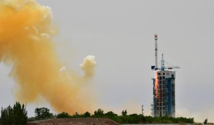 Çin uzaya yeni uydu fırlattı