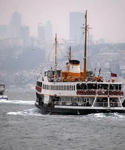 Vapur seferlerine fırtına engeli