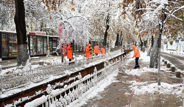 Birçok ilde hafta sonu eğitimlerine ara verildi