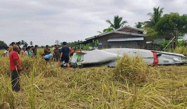 Filipinler'in güneyinde meydana gelen uçak kazasında 4 kişi öldü