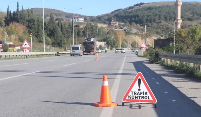 İzmir'de korsan taşımacılık yapan 190 araç trafikten men edildi