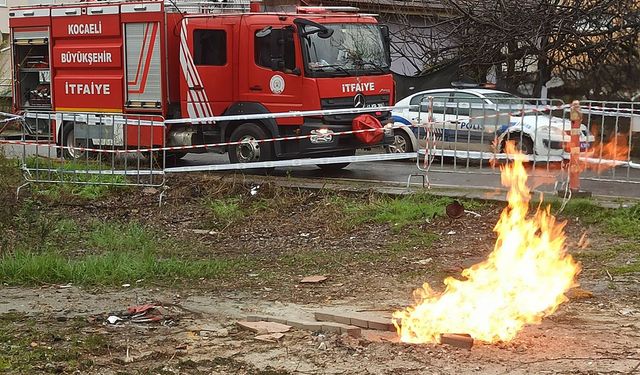 Kocaeli'nde paniğe neden olan metan gazı yangınından numune alındı