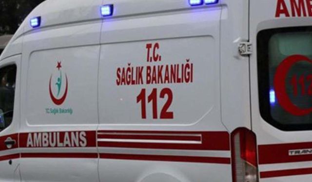 Konya'da hafif ticari araç şarampole devrildi: 5 yaralı