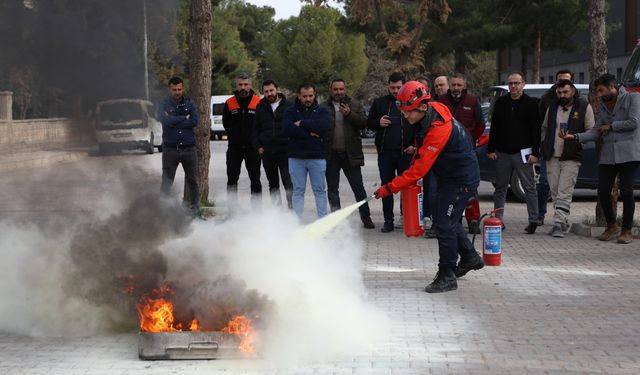 Mardin’de yangın eğitimi ve tahliye tatbikatı gerçekleştirildi