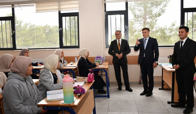 MEB'den Şanlıurfa'da "deprem" ziyaretleri