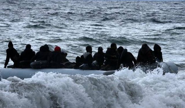 Panama'da göçmen teknesi battı: 1 ölü, 20 yaralı 