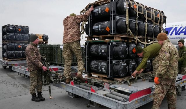 ABD, Ukrayna'ya askeri yardım ve istihbarat desteğini yeniden başlattı