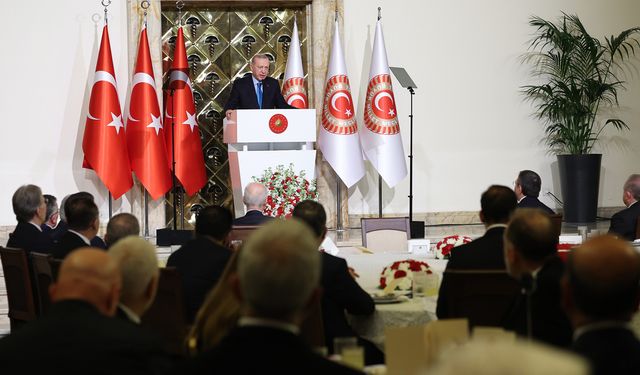 Cumhurbaşkanı Erdoğan: Milletimizin bin yıllık kardeşliğine sokulan hançeri hep beraber çıkartalım