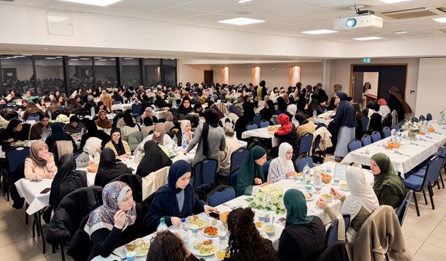 DİTİB Strazburg gençlik iftarı yoğun katılımla gerçekleşti