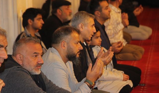 Mardinliler Kadir Gecesi'ni idrak etmek için camilere akın etti