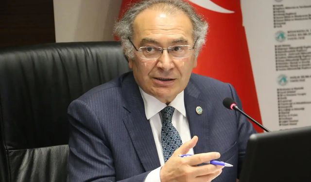 Prof. Dr. Tarhan: Kendi haddimizi bilemezsek tükenmişlik rolüne gireriz