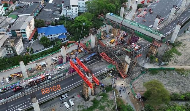 Tayland'da köprü inşaatı çöktü: 7 ölü, 30 yaralı