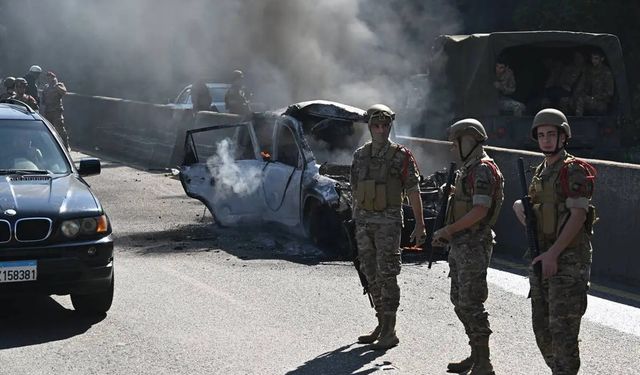 Lübnan'da askeri araçta patlama: 3 ölü