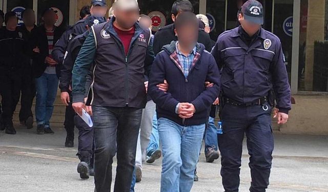 47 ilde FETÖ operasyonu: 208 şüpheli gözaltında