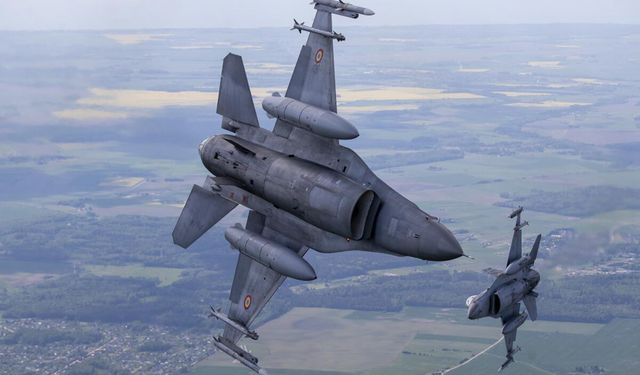 ABD'den Romanya'ya F-16 savaş uçağı satışına onay 