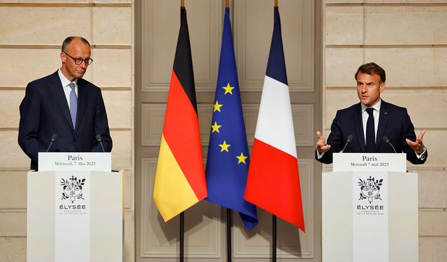 Almanya'nın yeni Başbakanı Merz, Fransa Cumhurbaşkanı Macron ile bir araya geldi