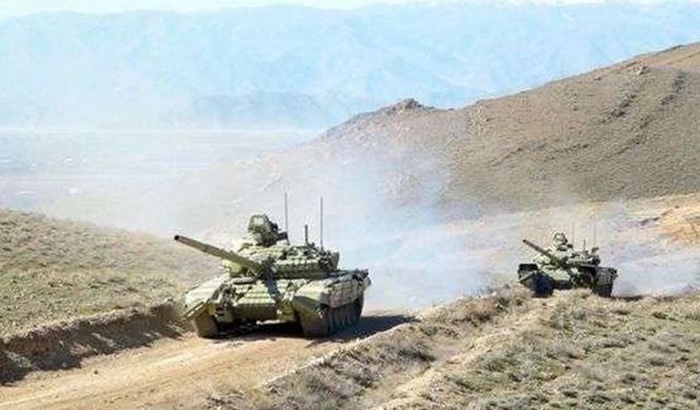 Azerbaycan ve İran'dan ortak askeri tatbikat