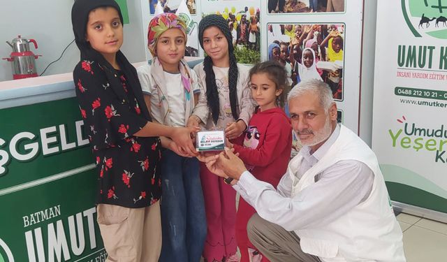 Batmanlı Kur'an kursu öğrencilerinden Gazze'ye anlamlı destek