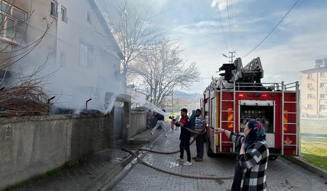 Bingöl'de odunlukta çıkan yangın kontrol altına alındı