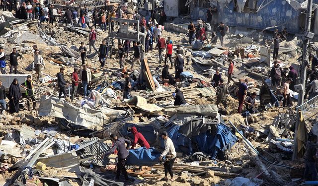 BM: Gazze'de 300'den fazla UNRWA personeli çocukları ve sevdikleriyle birlikte hayatını kaybetti