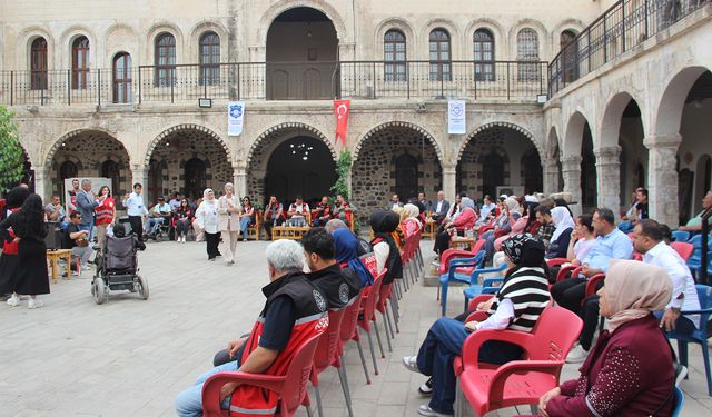 Cizre’de engelli anneler için etkinlik düzenlendi