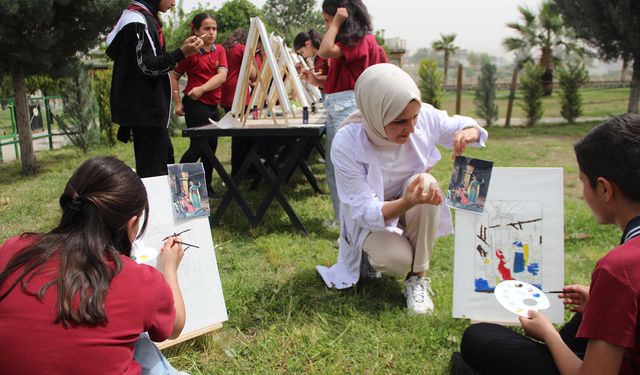 Cizre’de “Okulumla Sosyalleşiyorum” projesiyle eğitim dışarı taşındı