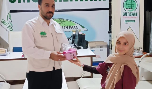 Cizreli çocuktan anlamlı bağış: Kumbarasındaki harçlığını Gazze’ye bağışladı