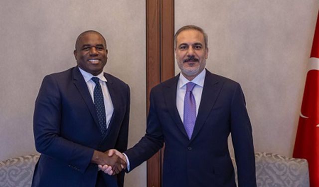 Dışişleri Bakanı Fidan, İngiltereli mevkidaşı Lammy ile görüştü