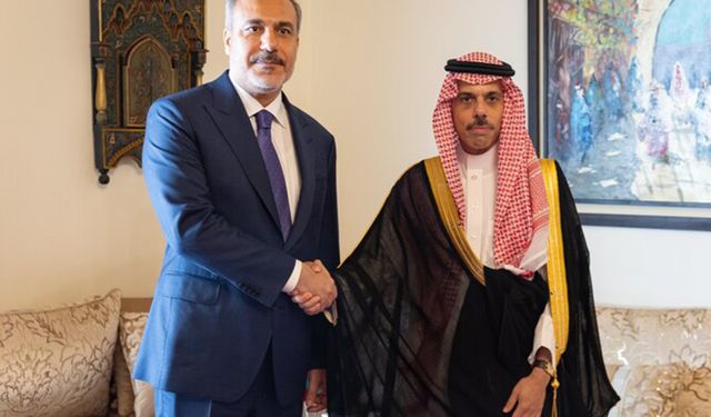 Dışişleri Bakanı Fidan, Suudi Arabistanlı mevkidaşı ile görüştü