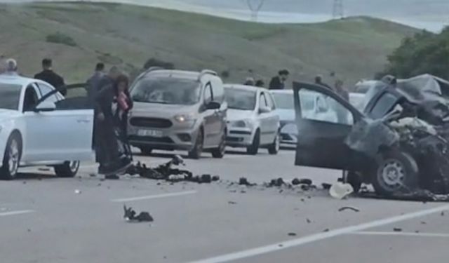 Elazığ’da feci kaza: 1 ölü, 2 yaralı