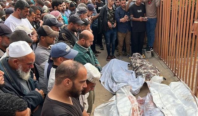 Gazze Şeridi'nde şehit sayısı 53 bin 339'a yükseldi