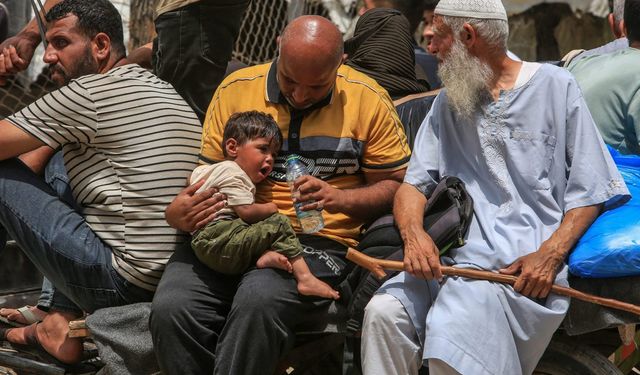 Gazze'de sağlık ve sosyal hizmetleri durma noktasına geldi