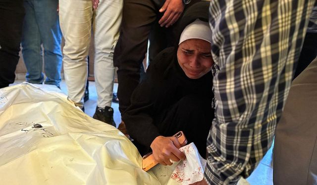 Gazze'de şehit sayısı 53 bine yaklaştı