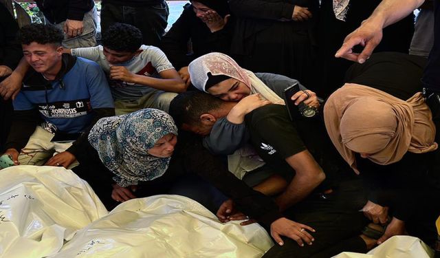 Gazze'de soykırım sürüyor: 52 bin 653 şehit, 118 bin 897 yaralı