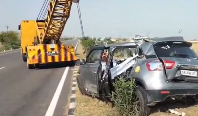 Hindistan'da trafik kazası: 6 ölü